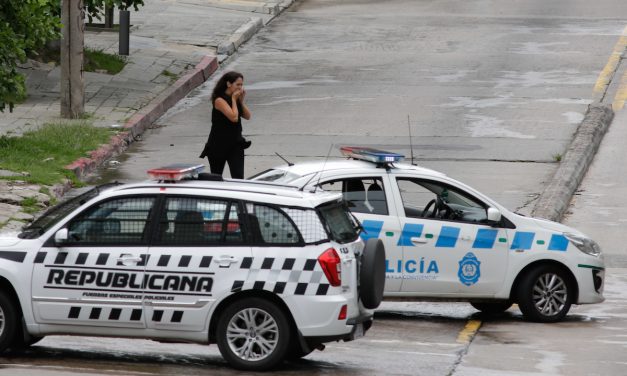 Para el Frente Amplio, Larrañaga debe “condenar” el uso de picanas por parte de policía