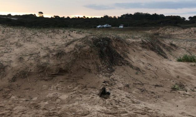 El cuerpo hallado en Punta Negra fue identificado y se trataba de un joven en situación de calle
