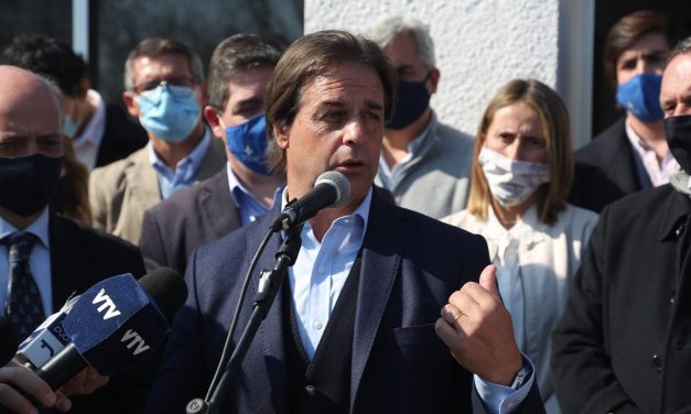 Lacalle sobre la vacuna contra el Covid-19: “El sueño del pibe sería tener dos millones de dosis antes del verano”