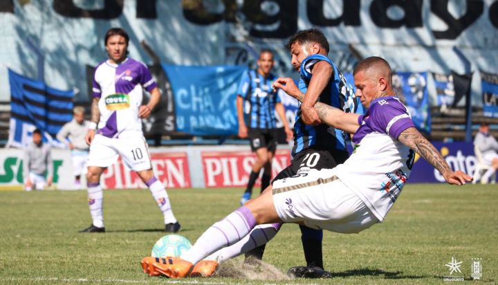 Fénix le empató en la hora a Liverpool