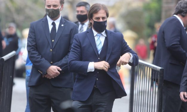 Lacalle Pou: «Me preocupa la temporada turística»