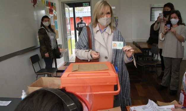 Argimón votó y celebró el «avance» de «las mujeres políticas en distintos partidos»