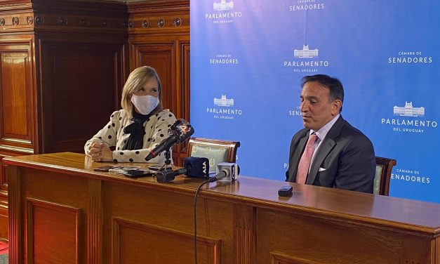 Gobierno y el BID miran hacia una agenda de reconstrucción económica en la región