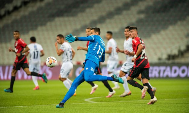 Jorge Wilsterman empata en Brasil: ahora Peñarol tiene una sola chance