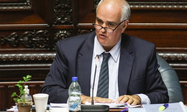 Penadés cuestionó al fiscal Morosoli por centrar responsabilidad de omisión solo en Manini Ríos