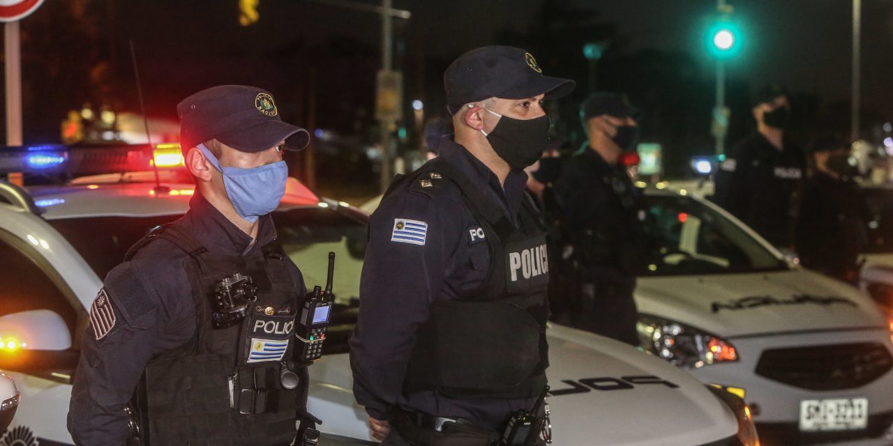 Despliegue policial en todo el país para evitar fiestas y aglomeraciones en fin de semana largo