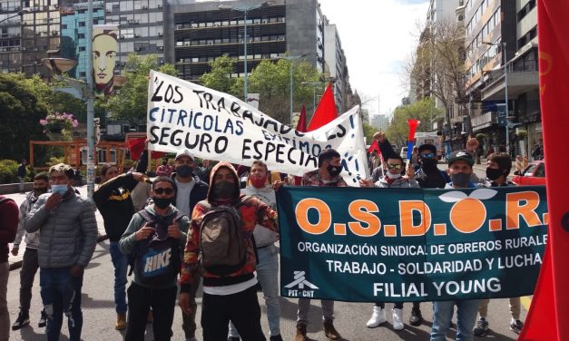 Trabajadores citrícolas se movilizaron para acceder al seguro de paro