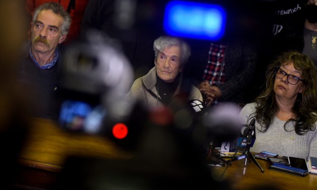 Hay figuras políticas entre las 50 denuncias por difamación que presentará Familiares ante Fiscalía