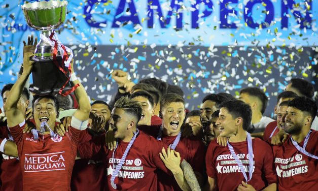 Rentistas es campeón del Torneo Apertura