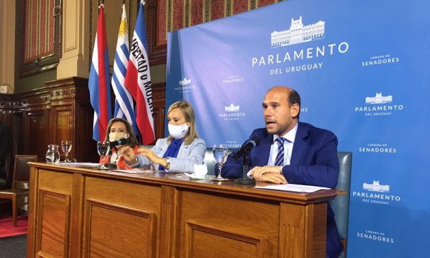 Firman convenio por igualdad de género en Parlamento; «no hay ideología, es avanzar en nuestros derechos», dijo Argimón