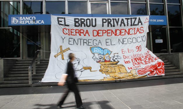 AEBU realizará este lunes y martes paros con movilización en la banca oficial