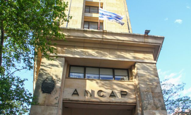 Federación de trabajadores de  Ancap rechazan  “enérgicamente la desmonopolización de los combustibles»