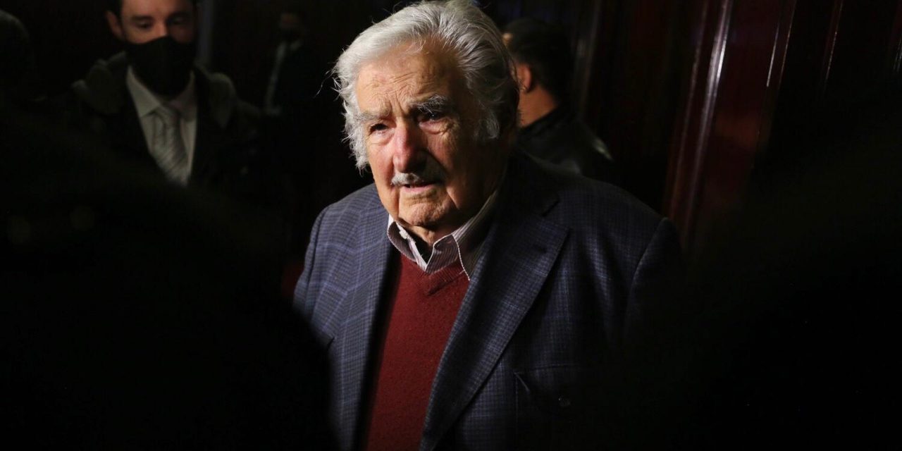 «El Parlamento es una sopa boba porque no pasa nada»: las últimas palabras de Mujica en el Senado