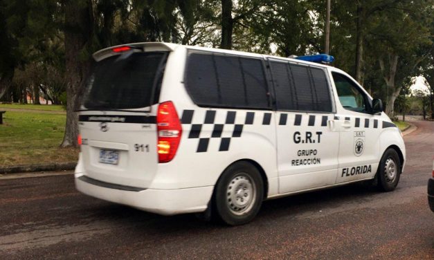 “Armas y botellas”: liberan a detenidos tras incidentes en aglomeración de 200 jóvenes