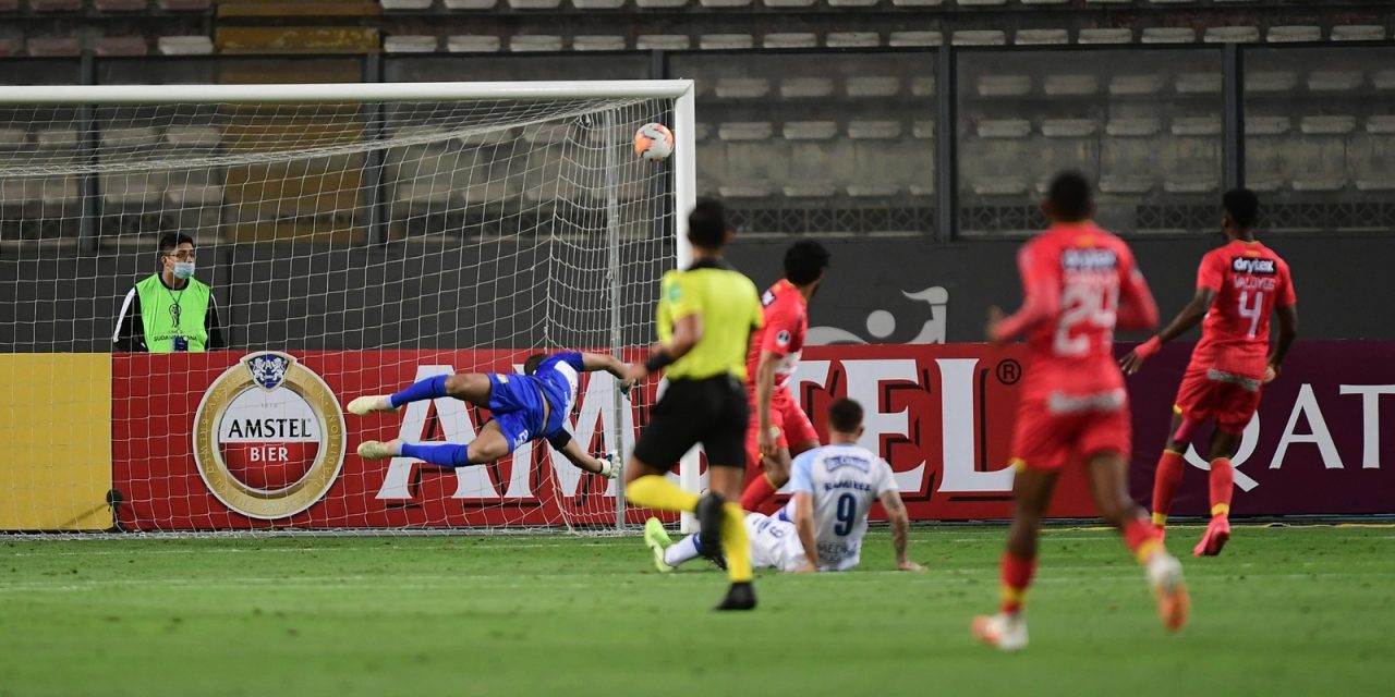 Liverpool consigue un valiosísimo empate en Perú