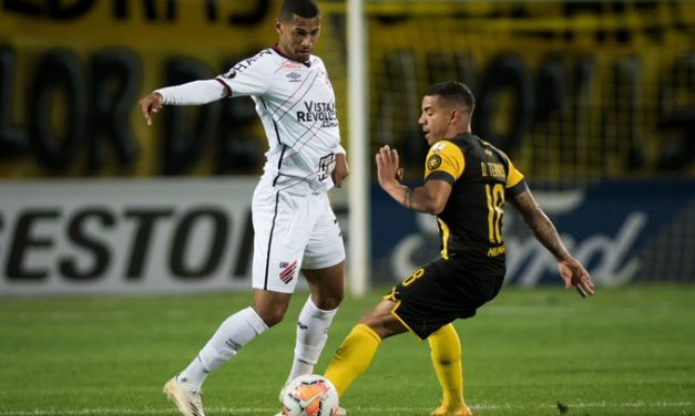 Peñarol no dependía de si mismo y quedó afuera de la Libertadores