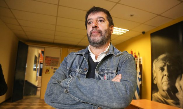 Salinas asoció aumento de casos de Covid-19 a marchas y Pereira le respondió: “No puede ser tan irresponsable”