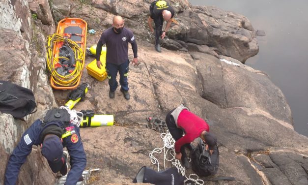 Rescataron el cuerpo del futbolista Maximiliano Pereira a 8 metros de profundidad en Lavalleja