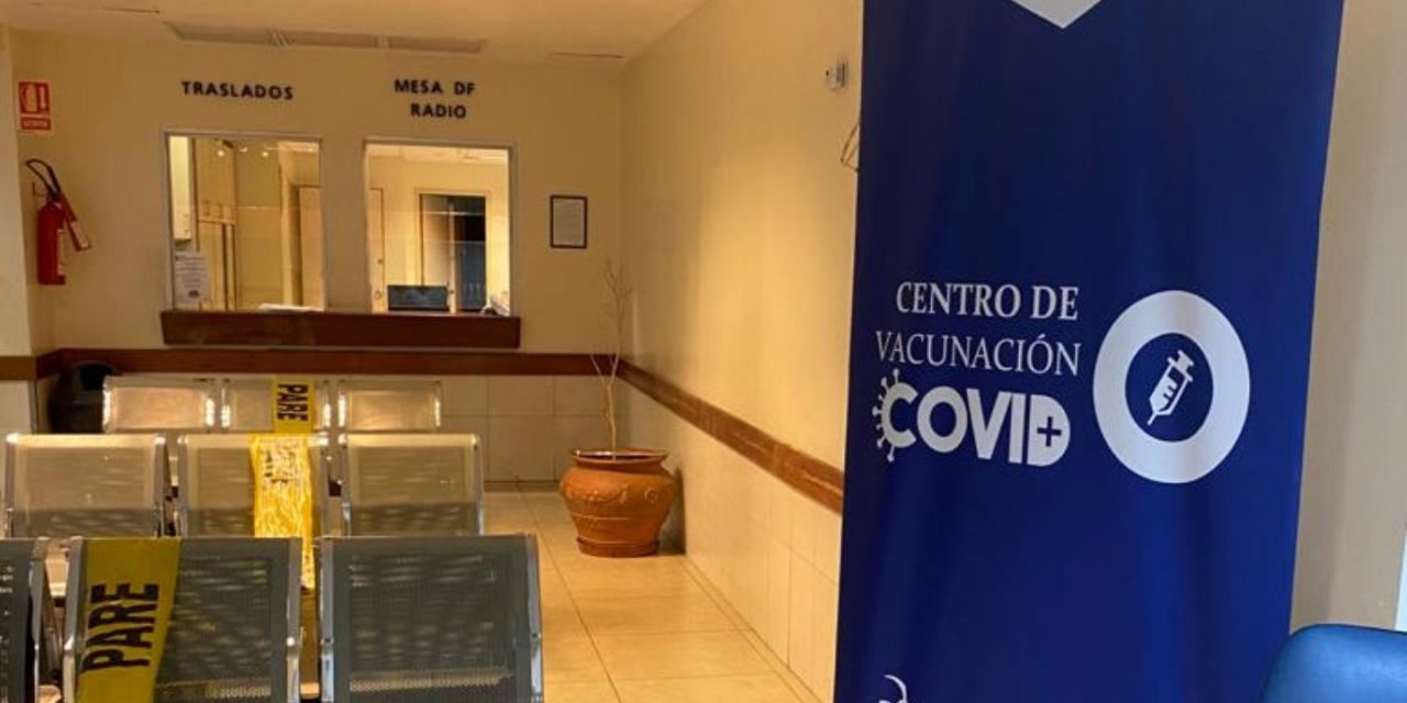 Este lunes comienza la vacunación en Uruguay: mirá aquí cómo agendarte y cuándo podés vacunarte
