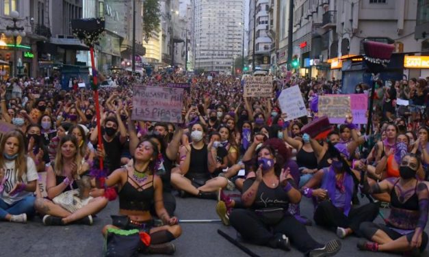 El análisis del #8M y la respuesta de nuestra sexóloga a los oyentes que piensan distinto