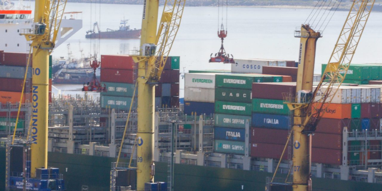 Conflicto en el puerto: optimismo de Supra en alcanzar acuerdo tras nueva propuesta del MTSS