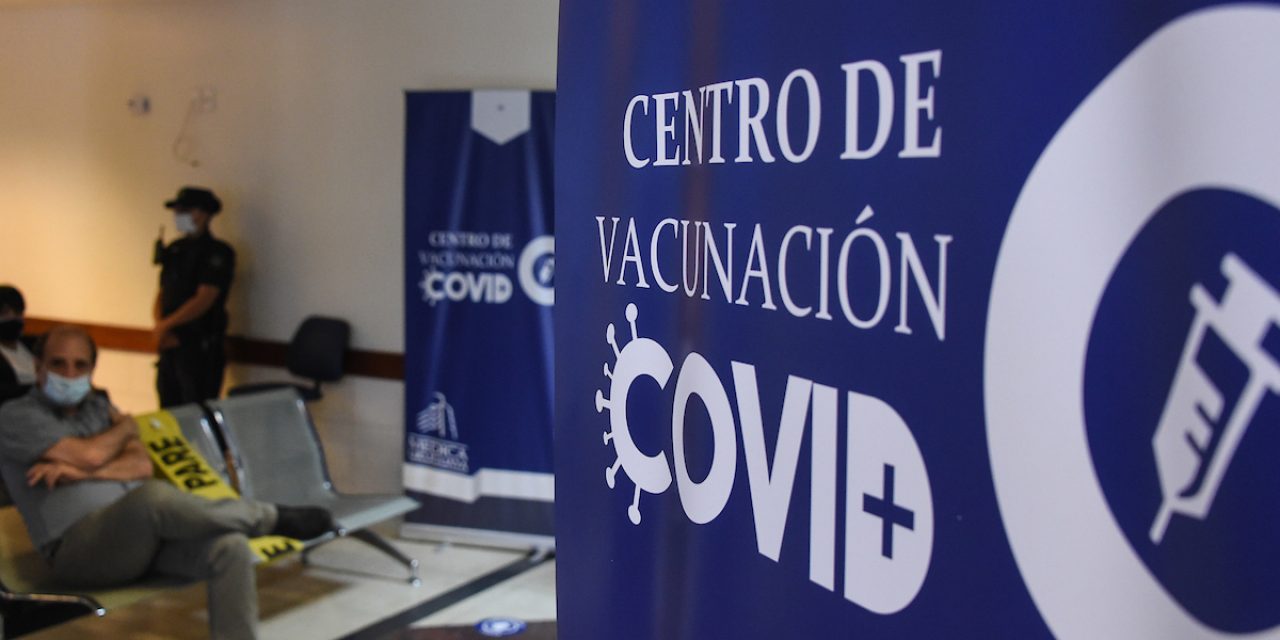Uruguay superó las dos millones de personas con dos dosis contra el Covid-19 
