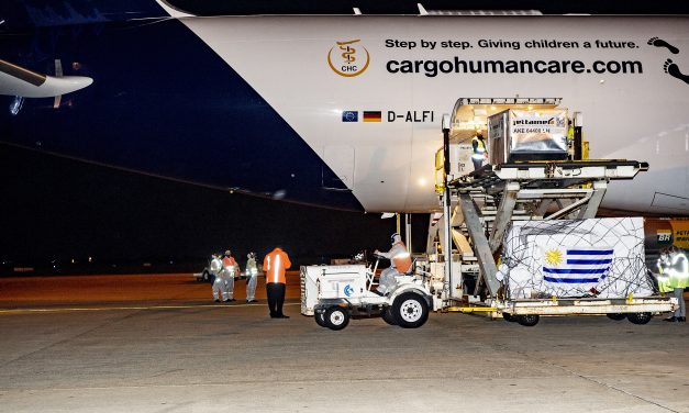 Llegaron 80 mil dosis de vacunas de Pfizer