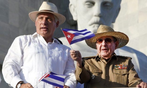 Raúl Castro da un paso al costado, Miguel Díaz Canel asume el liderazgo del Partido Comunista cubano
