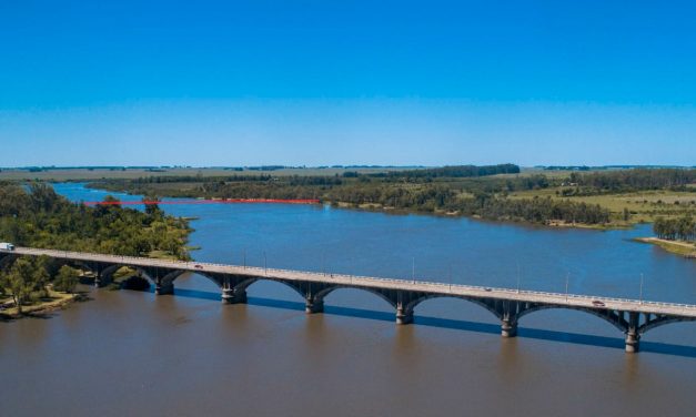 Comenzó la construcción del puente de 550 metros sobre el Río Negro en Tacuarembó