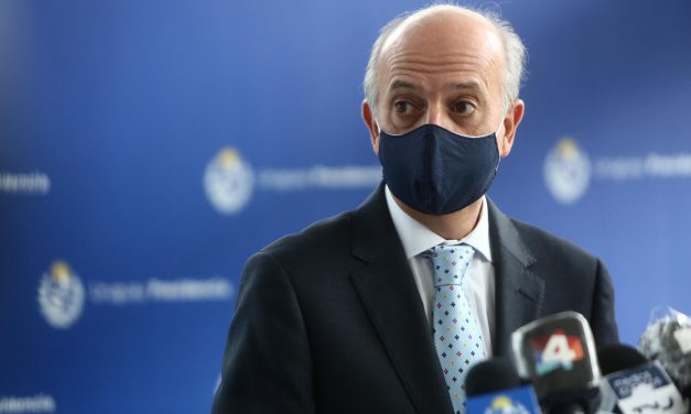 Javier García consultará a abogados sobre situación de retiro de Eduardo Ferro
