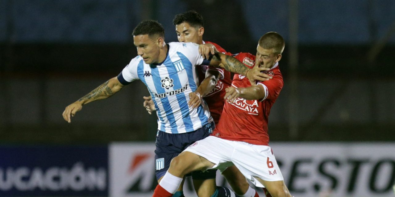 Aguantó hasta donde pudo: Rentistas igualó 1-1 con Racing en su debut en la Copa Libertadores