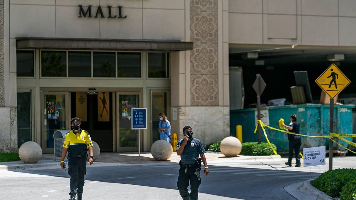 Dudas sobre el motivo del tiroteo en Aventura Mall: la columna de Alejandro Figueredo