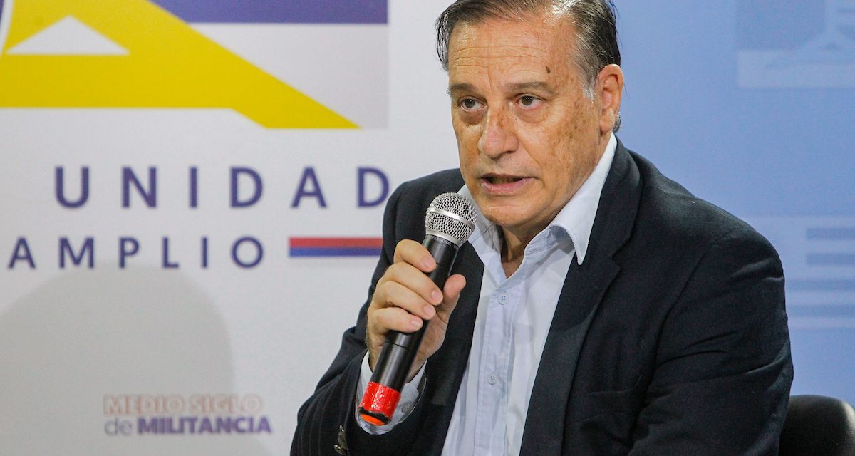 FA sobre mensajes de ministro a policía: «Maldonado es demasiado violento o Cardoso tiene mucha mala suerte»