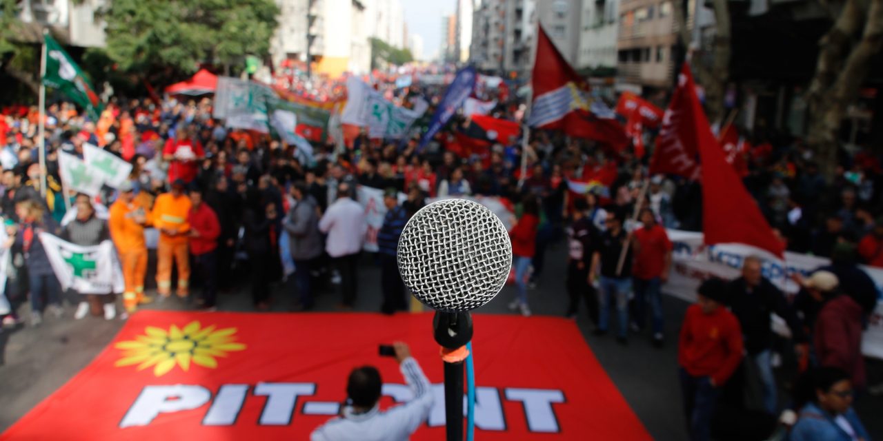 PIT-CNT asegura que el gobierno los «escucha» pero «no negocia»