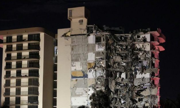 Al menos 28 latinoamericanos desaparecidos tras el derrumbe del edificio en Miami
