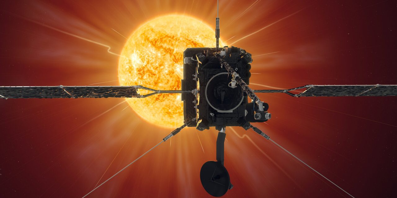 El satélite que orbita alrededor del sol: la columna de Carlos Vera