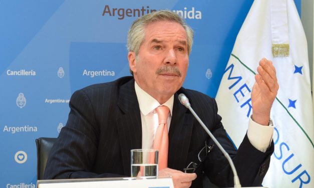 Canciller argentino dijo que su país con el Mercosur actúa “como alguien que quiere preservar un matrimonio”
