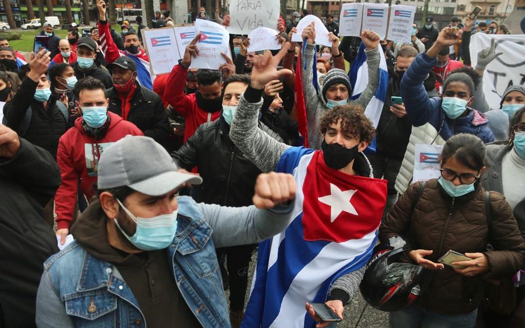 Diputado comunista Núñez: «Lo de Cuba no es una dictadura»