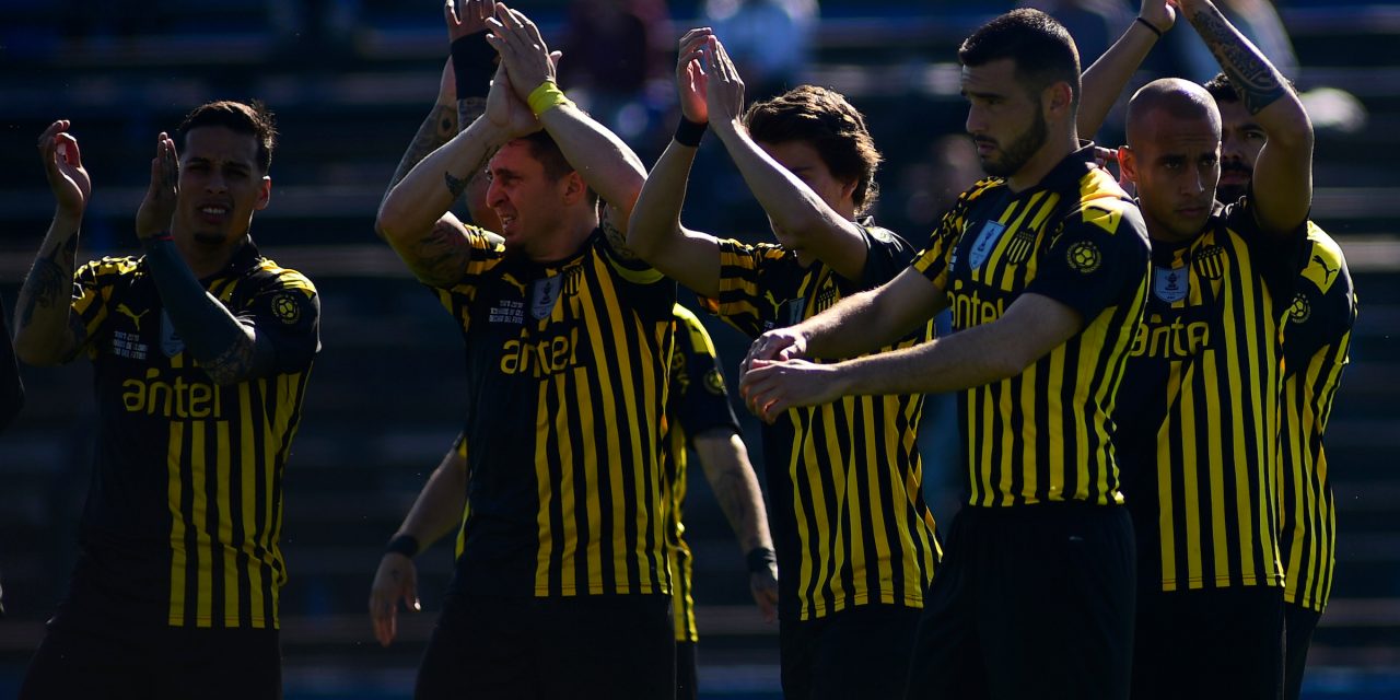 Peñarol utilizará la camiseta del CURCC ante Nacional