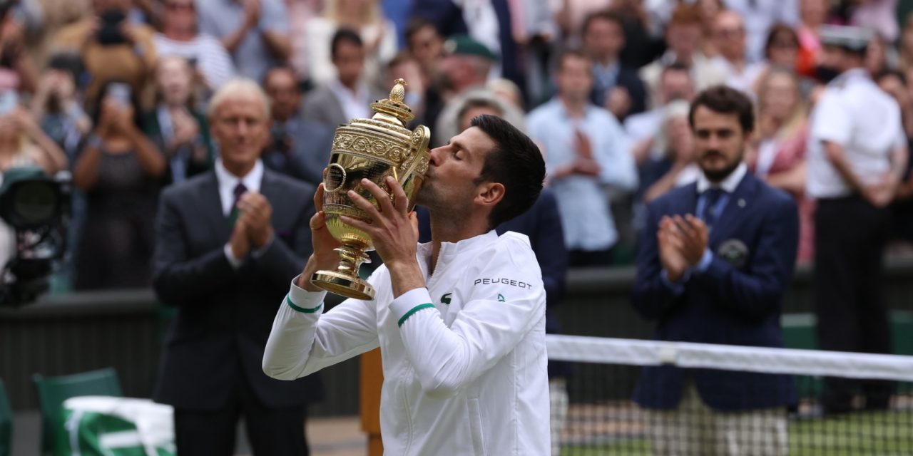 Djokovic ganó Wimbledon y llegó a 20 Gran Slams junto a Federer y Nadal