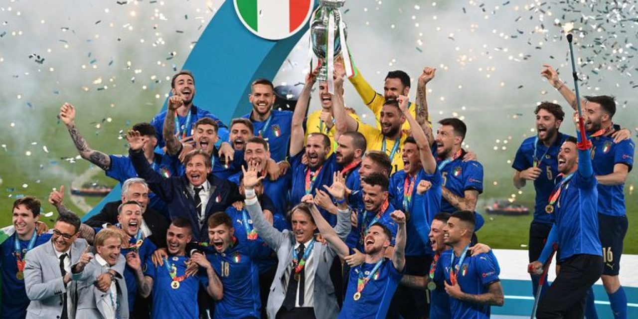 Eurocopa: por penales Italia se coronó por segunda vez al ganarle a Inglaterra