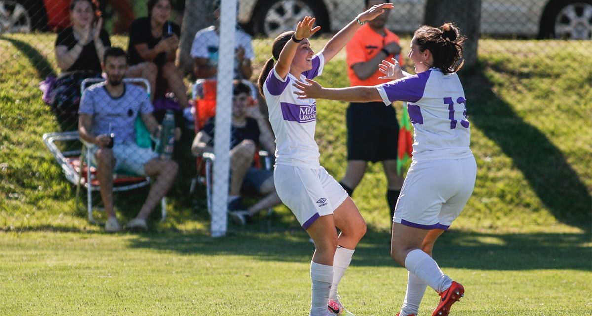 El fútbol femenino uruguayo sumergido en diferencias que no permiten el  inicio de la temporada - 970 Universal