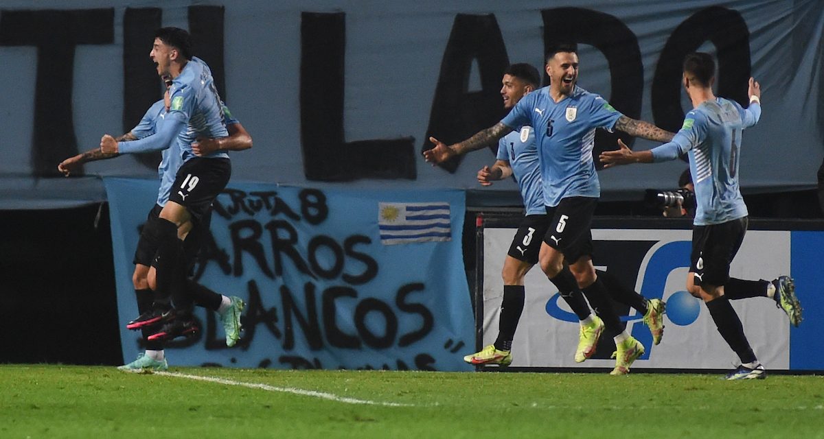 El «Peñarol o Nacional» en los partidos de Uruguay: la otra mirada de Punto de Encuentro