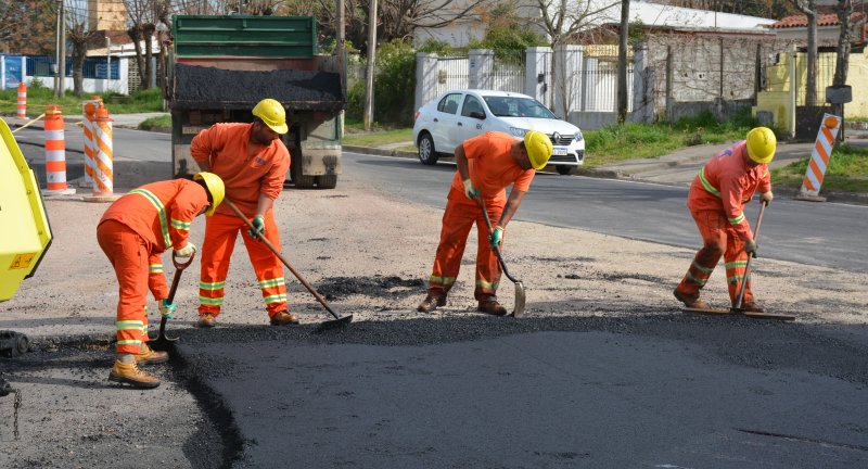 Avanzan obras en rotonda de ingreso a la ciudad de Canelones