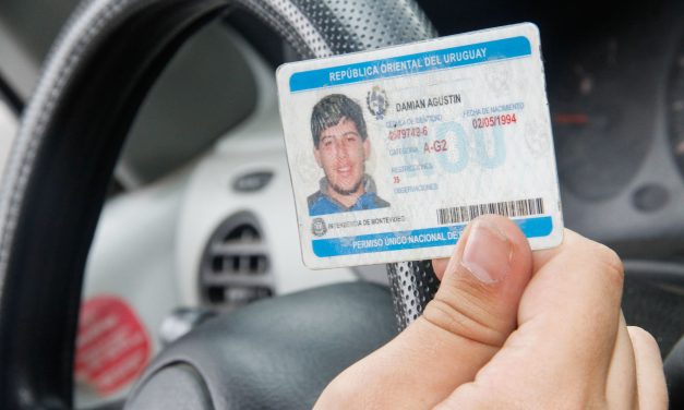 Escuelas de conducir reclaman abrir más cupos ante atraso de varios meses en exámenes prácticos