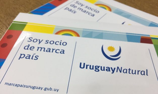 Ministerio de Turismo mantendrá la marca país «Uruguay Natural»