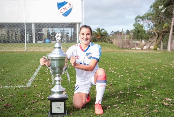 Sabrina Soravilla, jugadora de Nacional deja el fútbol