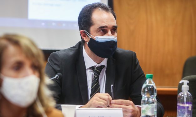 Salinas transmitió a Comisión de Salud que “el objetivo es preservar” Casa de Galicia, dijo Niffouri