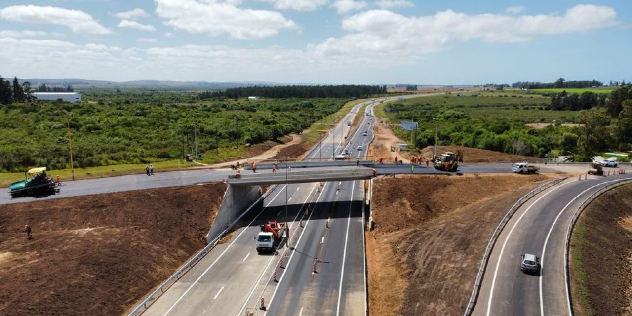 Ruta Internbalnearia: se inauguraron obras en la entrada de Solís y en el paso entre Piriápolis y Pan de Azúcar