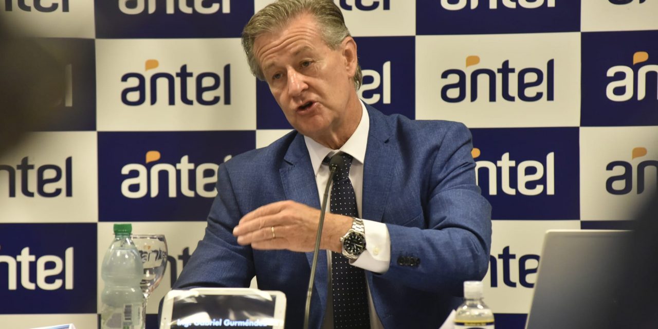 Gurméndez anunció que Antel no hará cambios en las tarifas el 1º de enero